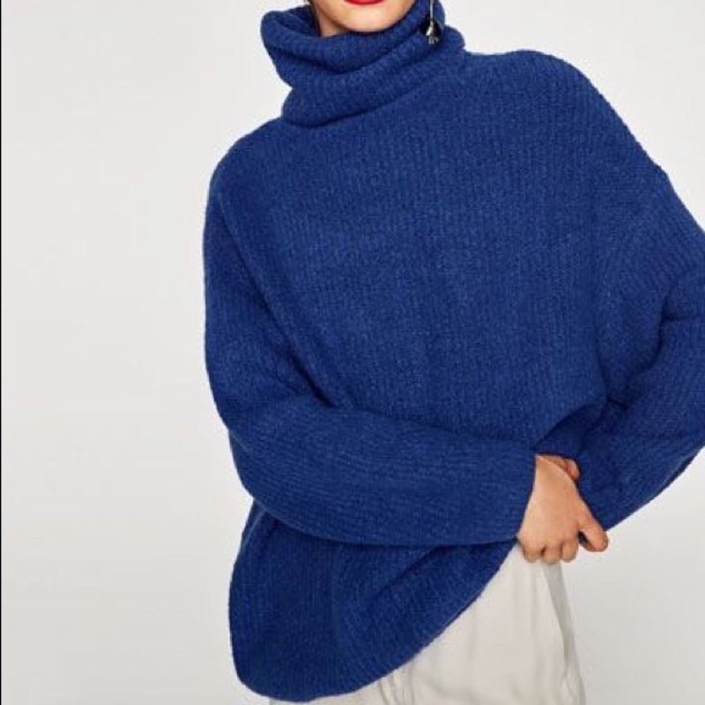 Blue zara sweater